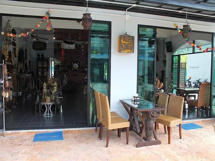 Dueanphen Guesthouse and Cafe Dueanphen Guesthouse and Cafe