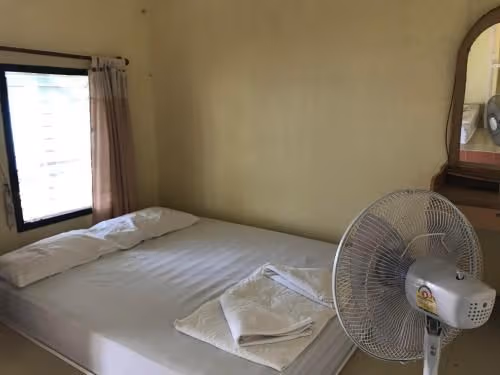Bungalow with Fan