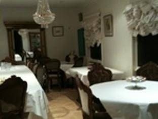 Hepburn Springs Bathhouse Villa1