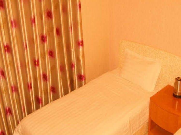 Jinan He Ban Ren Jia Hotel Jinan He Ban Ren Jia Hotel