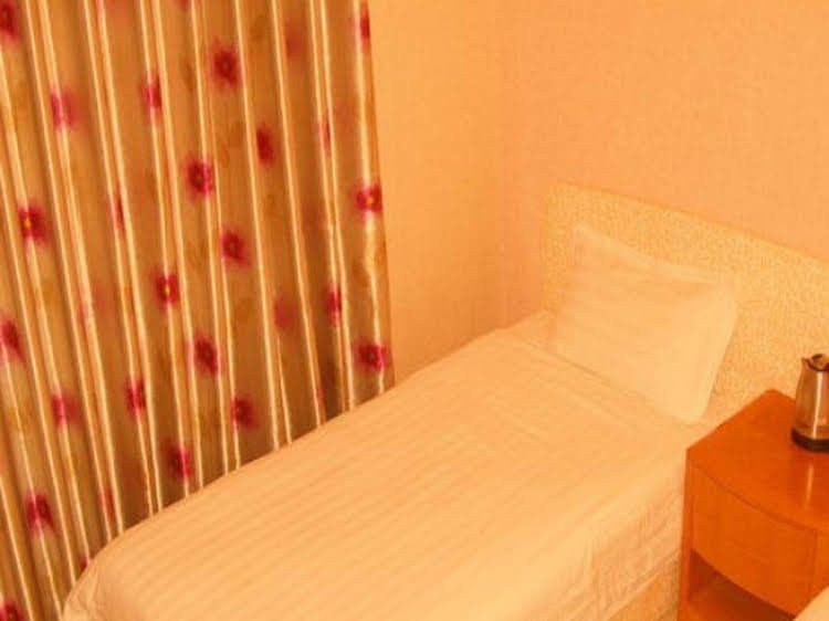 Jinan He Ban Ren Jia Hotel Jinan He Ban Ren Jia Hotel