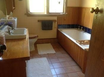 Featherstone Country Living Bed & Breakfast0