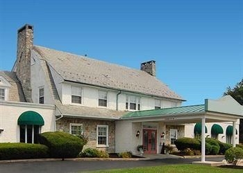 Rodeway Inn Amish Country4