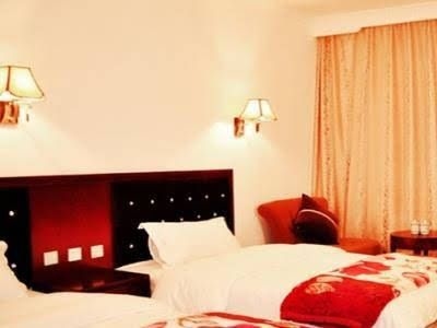 Jiuzhaigou Old Story Hotel0