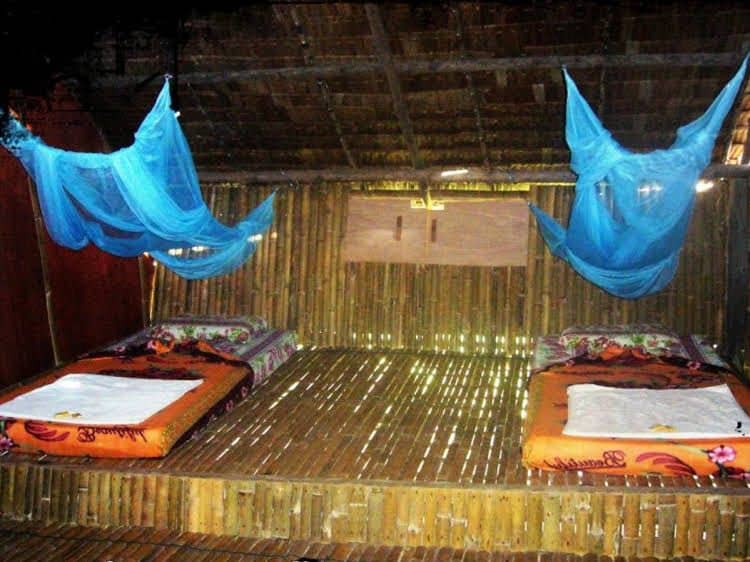 Maranjak Longhouse Lodge Maranjak Longhouse Lodge