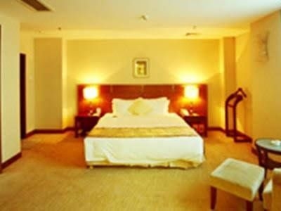 Gold Joy Hotel3