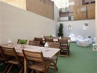 Sant Jordi Sagrada Familia Hostel2