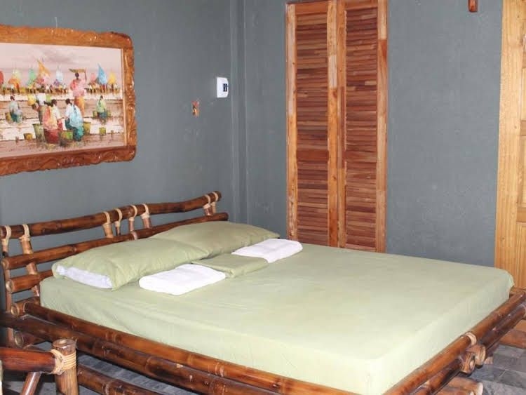 The Wave Beach Resort3