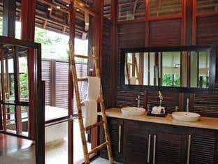 Emerald River Villa Emerald River Villa