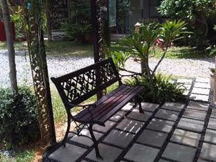 โอโย 1105 ลาวัน การ์เดน รีสอร์ต (OYO 1105 Lawan Garden Resort)4