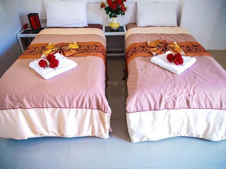 Eezee Inn Guesthouse1