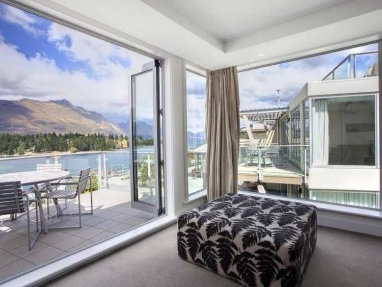 Luxury Queenstown Apartments4