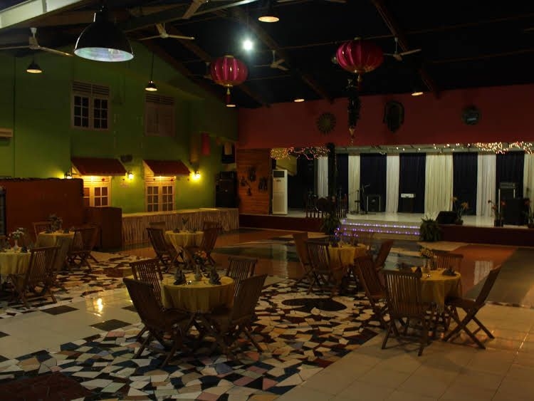 Hotel Intan Cirebon0