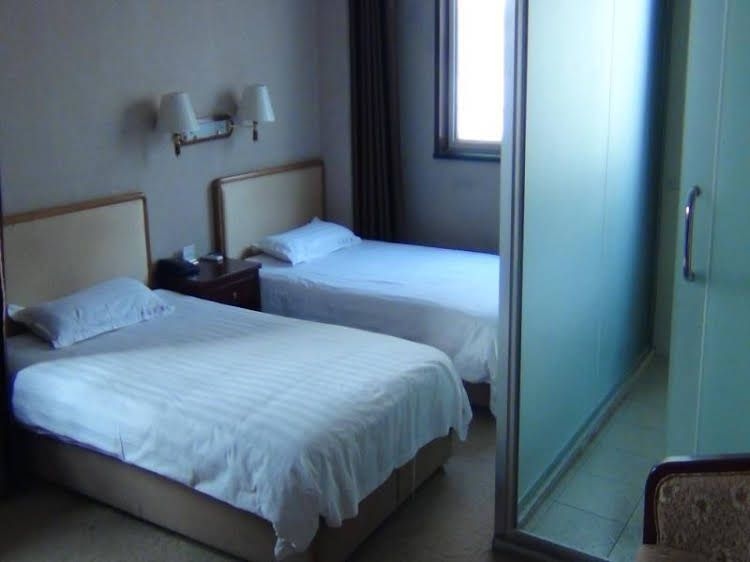 Beijing Dongfang Wenyuan Hotel3