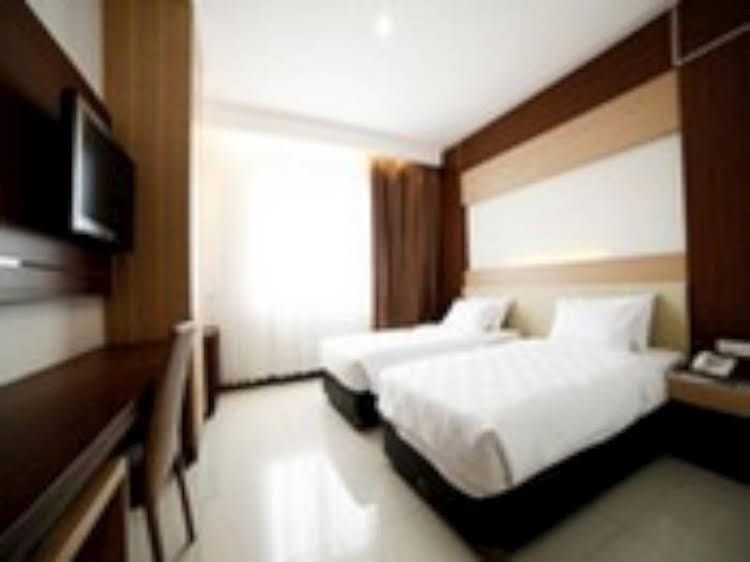 Hotel Harmoni Tasikmalaya1