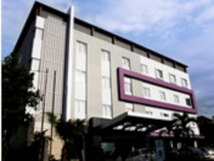 Hotel Harmoni Tasikmalaya0
