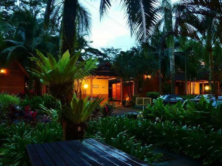 Six Villa Inn Six Villa Inn