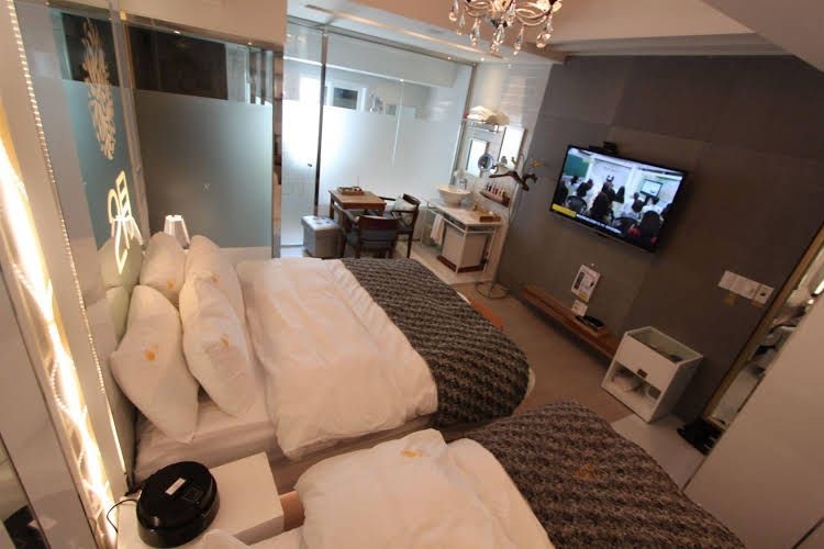 โรงแรมเฟบบรัวรี่ บูติก แอปแซน (February Boutique Hotel Apsan)1