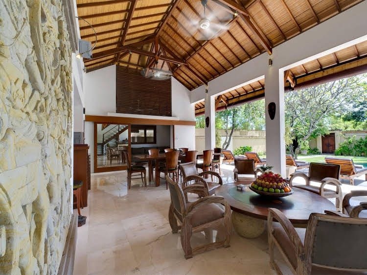 The MahaRaj Villa0