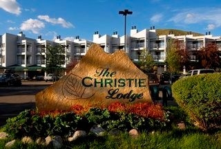 Christie Lodge4