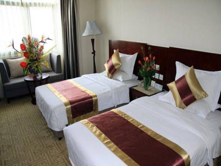 Lian Yun Hotel1