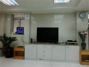 Hong Kong Le Cong Fraternal Association Hostel0