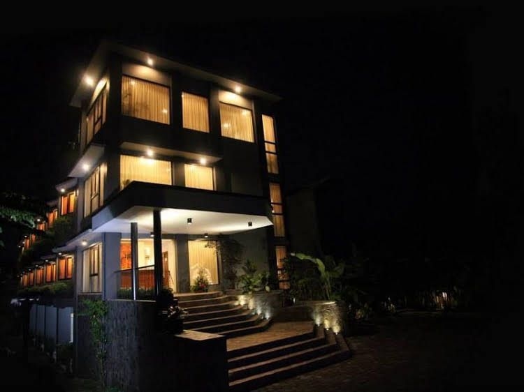โรงแรมอมีร่า ปาสเตอร์ (Hotel Amira Pasteur)2