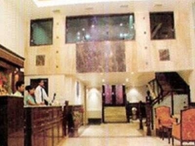 Hotel Hallmark Regency1