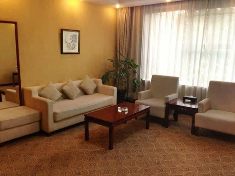 Beijing Daxing Dragon Phoenix Hotel