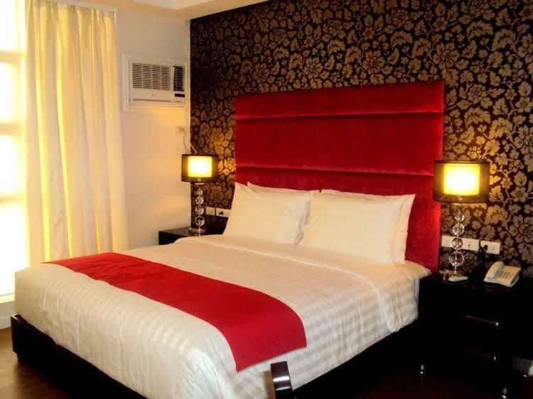 Queen Margarette Hotel Downtown4