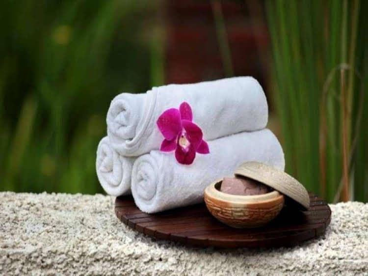 Griya Teratai Luxury Guesthouse Griya Teratai Luxury Guesthouse