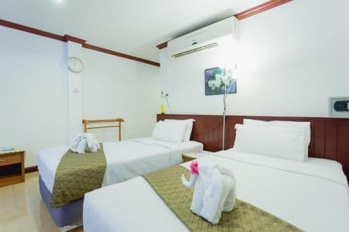 Twin Room with Balcony
