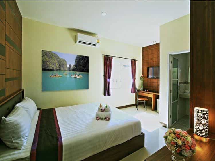 At Phuket Guest House At Phuket Guest House