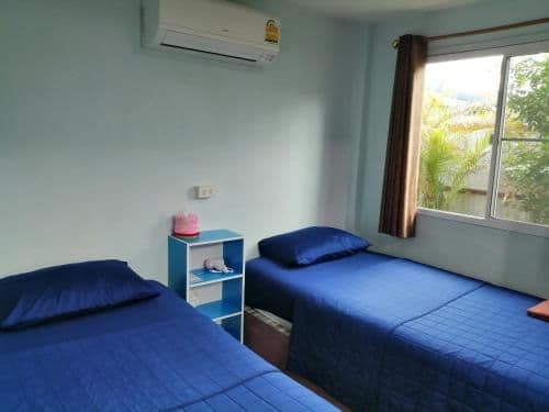 Twin Room with Air-Conditioning