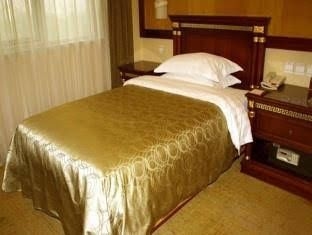 Baoding Huazhong Holiday Hotel3