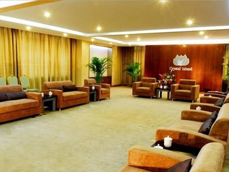 Crystal Island Hotel0