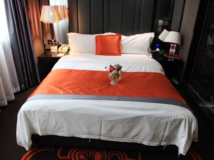 Wuhan Carnival Fashion Hotel3