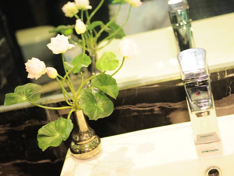 Wuhan Carnival Fashion Hotel1