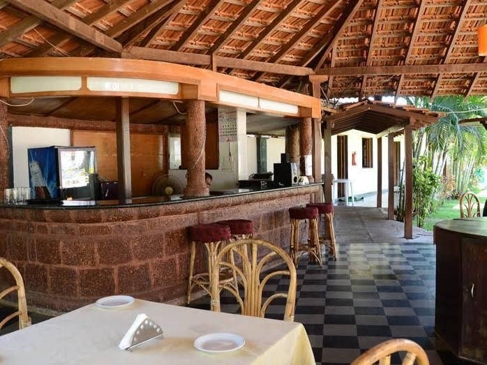 M N Resorts0