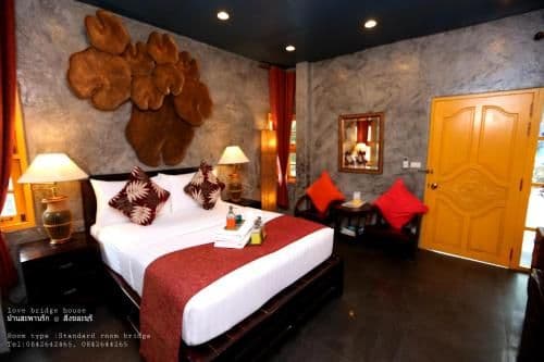 Standard Queen Room