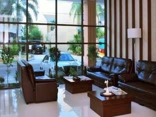 Terrace Hotel0