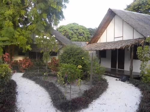 Bungalow with Garden View