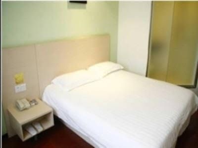 Goldmet Inn Taiyuan Yingbin Station3