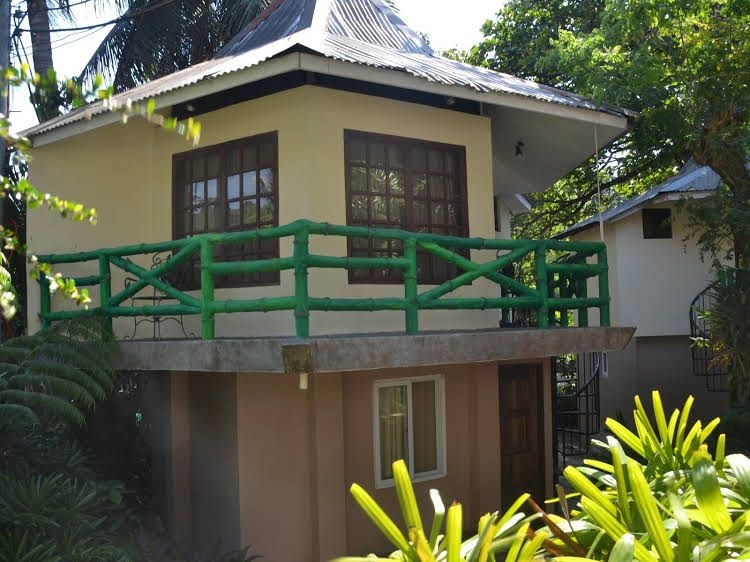 Anne Raquels Hillside Resort and Hotel0