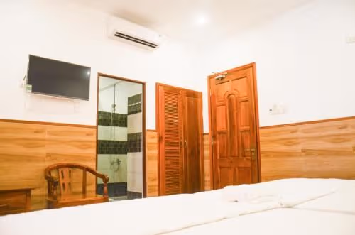 Deluxe Family Room