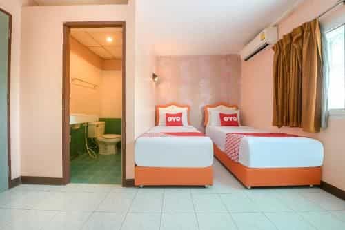 OYO 348 Saithong Place OYO 348 Saithong Place