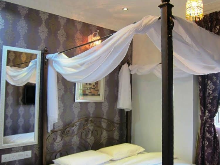 Rose Cottage Hotel Taman Mutiara Mas1