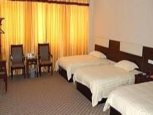 Wudangshan Yinjie Holiday Inn1
