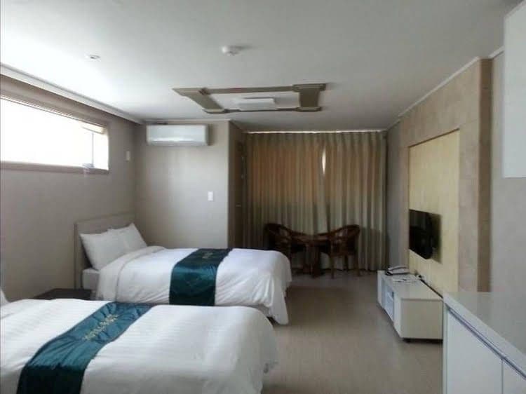 RNT Hotel RNT Hotel