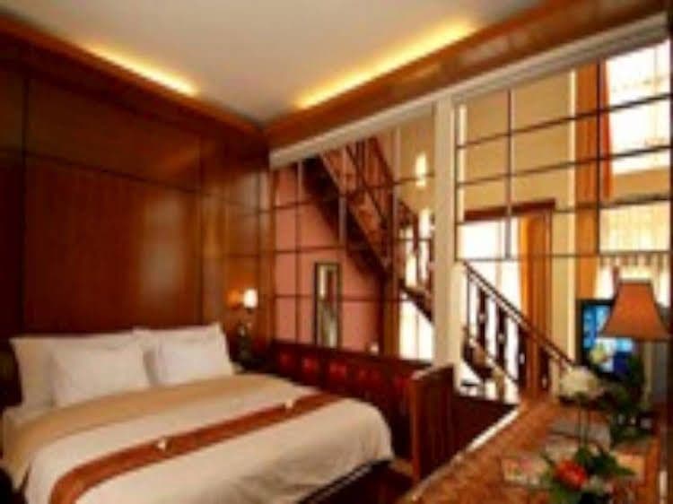 Sindang Reret Hotel and Resto Cikole Sindang Reret Hotel and Resto Cikole
